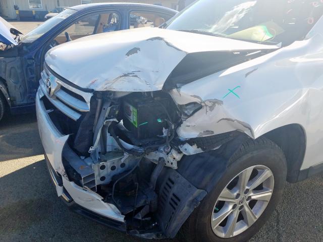 5TDBK3EH2BS044424 - 2011 TOYOTA HIGHLANDER BASE  фото 9