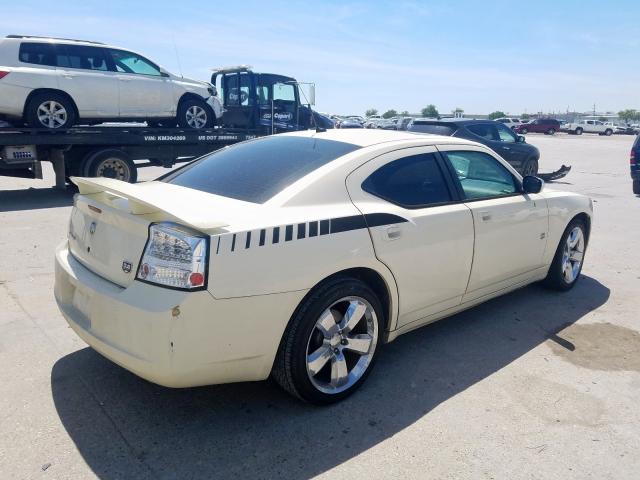 2B3KA33G98H305103 - 2008 DODGE CHARGER SXT  photo 4