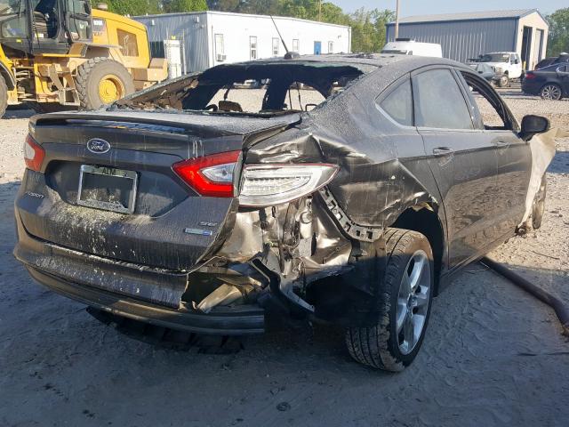 3FA6P0T97GR272559 - 2016 FORD FUSION SE  photo 4