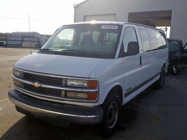 1GAHG39RXY1124230 - 2000 CHEVROLET EXPRESS G3500  photo 2