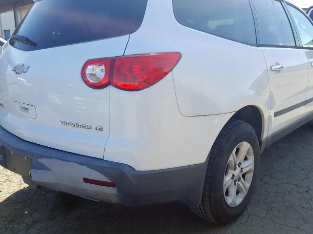 1GNLREED3AS129066 - 2010 CHEVROLET TRAVERSE LS  photo 9