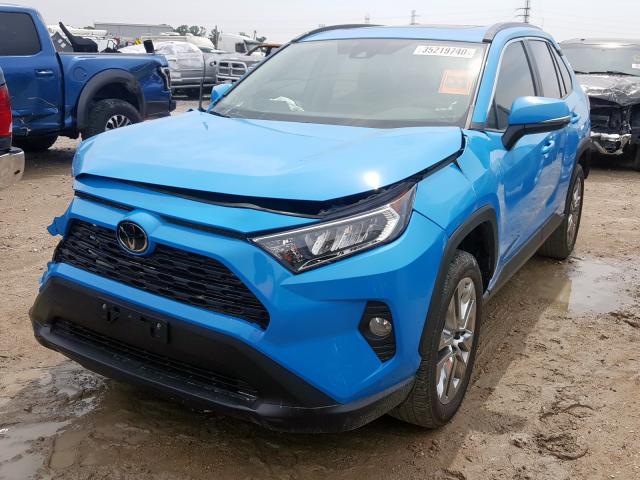 2T3C1RFV0KC020637 - 2019 TOYOTA RAV4 XLE PREMIUM  photo 2