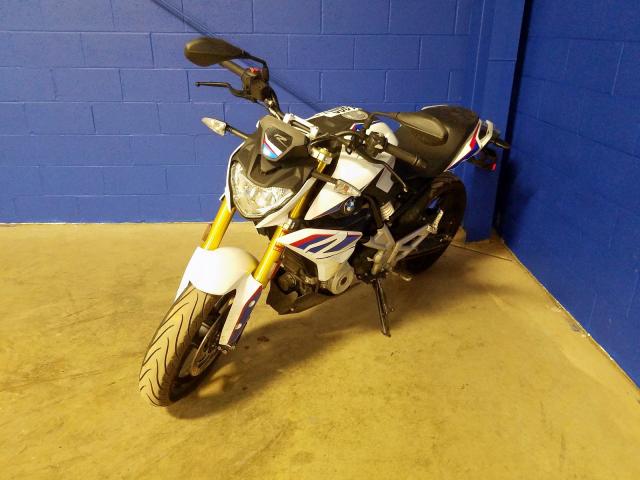 WB30G1103JR853283 - 2018 BMW G310 R  photo 2