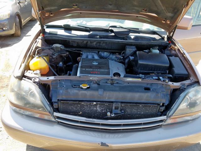 JT6HF10U5X0066619 - 1999 LEXUS RX 300  photo 7