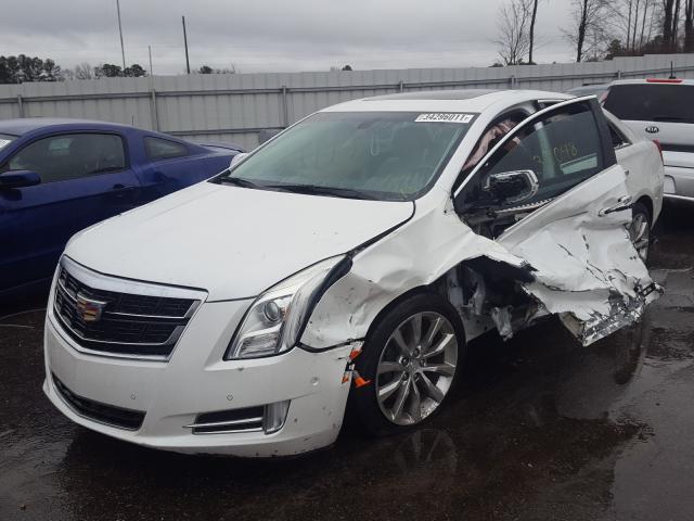 2G61M5S32G9135416 - 2016 CADILLAC XTS LUXURY COLLECTION WHITE photo 2