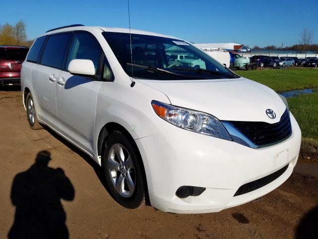 5TDKK3DC3BS077826 - 2011 TOYOTA SIENNA LE  photo 1