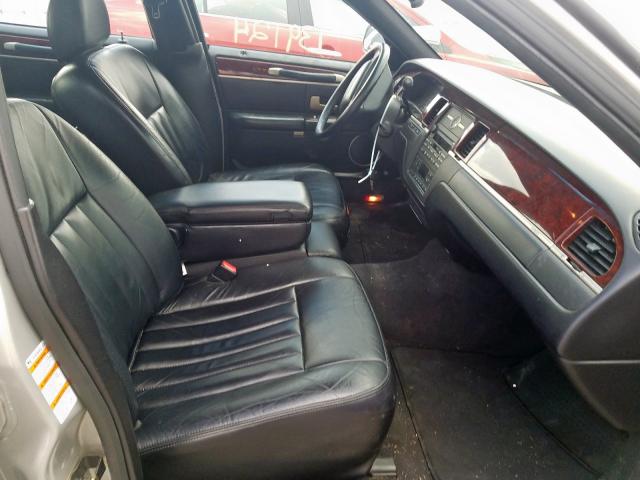 1LNHM81W94Y669363 - 2004 LINCOLN TOWN CAR EXECUTIVE  photo 5