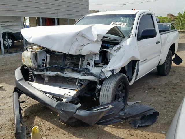 5TENX22N38Z584993 - 2008 TOYOTA TACOMA WHITE photo 2