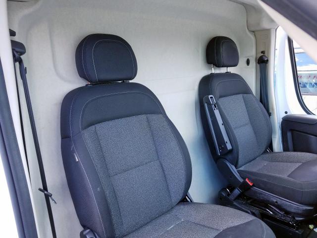 3C6TRVCG2JE129365 - 2018 RAM PROMASTER 2500 2500 HIGH  photo 6