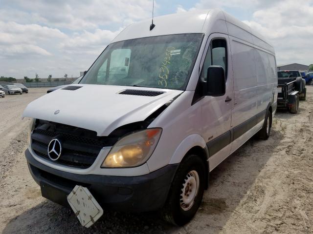 WD3PE8CB0B5569779 - 2011 MERCEDES-BENZ SPRINTER 2500  photo 2