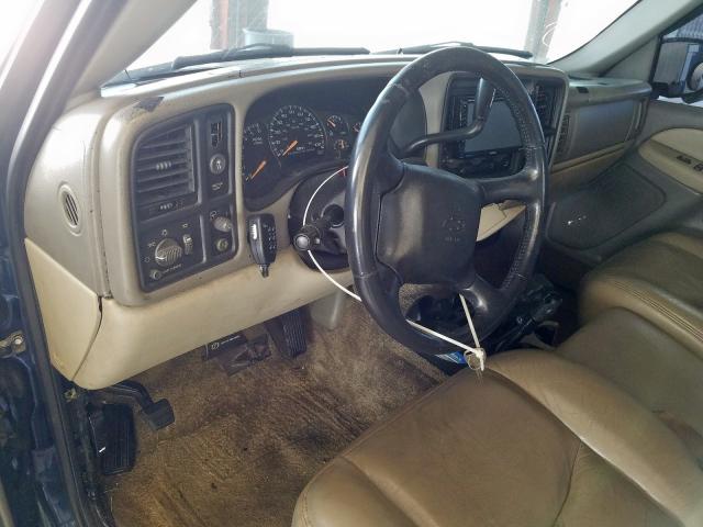 3GNEC16Z92G211065 - 2002 CHEVROLET SUBURBAN C1500  photo 9