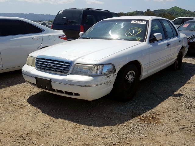 2FAFP73W8YX101188 - 2000 FORD CROWN VICTORIA  photo 2