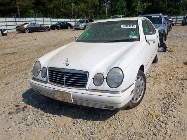 WDBJF65H5XA717792 - 1999 MERCEDES-BENZ E 320  photo 9