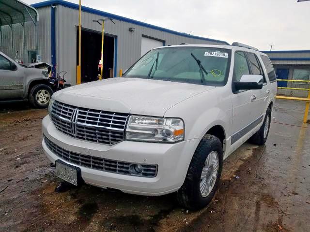 5LMJJ2H51BEJ01110 - 2011 LINCOLN NAVIGATOR  ფოტო 2