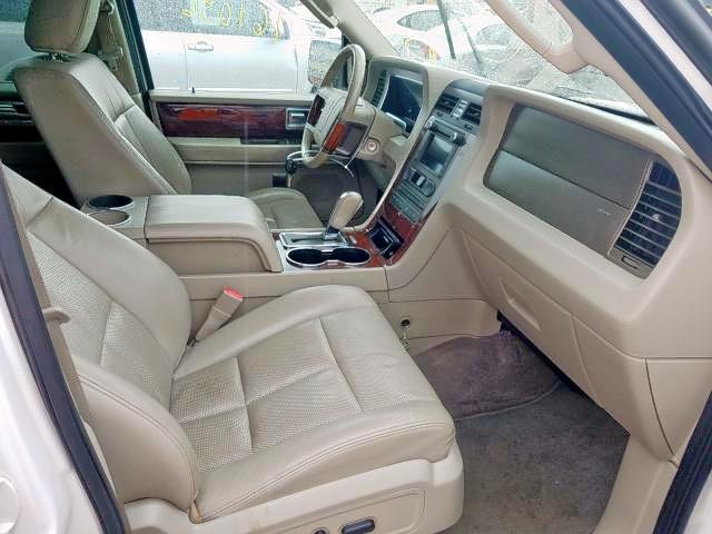 5LMJJ2H51BEJ01110 - 2011 LINCOLN NAVIGATOR  ფოტო 5