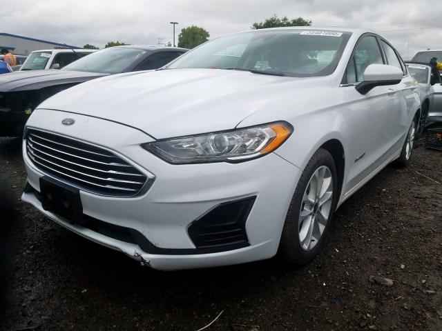 3FA6P0LU2KR138247 - 2019 FORD FUSION SE  photo 2