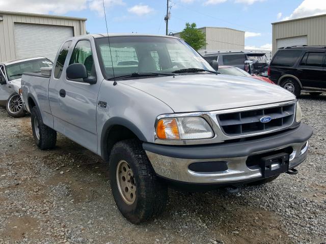 1FTDX18W1VKD68968 - 1997 FORD F150  photo 1