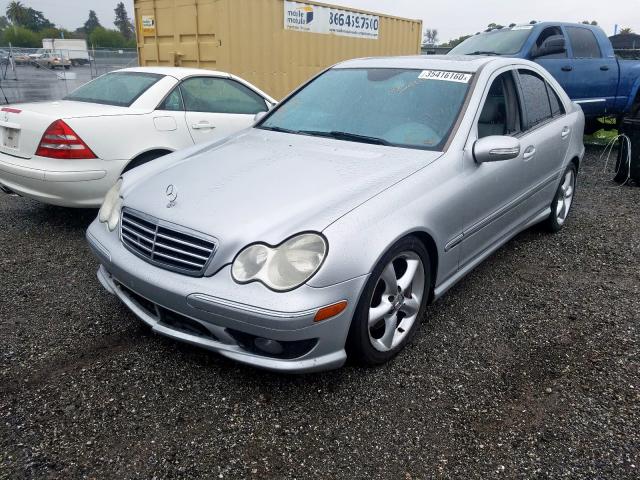 WDBRF40JX5F677887 - 2005 MERCEDES-BENZ C 230K SPORT SEDAN  photo 2