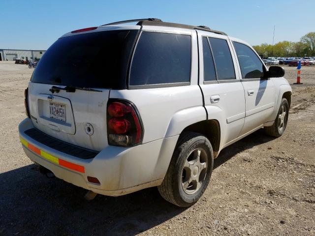 1GNDT13S862314768 - 2006 CHEVROLET TRAILBLAZER LS  photo 4