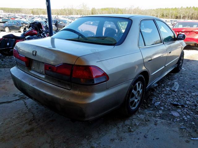 1HGCG56402A032803 - 2002 HONDA ACCORD LX  photo 4