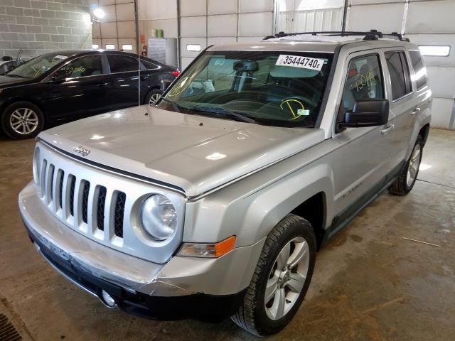 1J4NT4GB3BD267117 - 2011 JEEP PATRIOT LATITUDE  photo 2