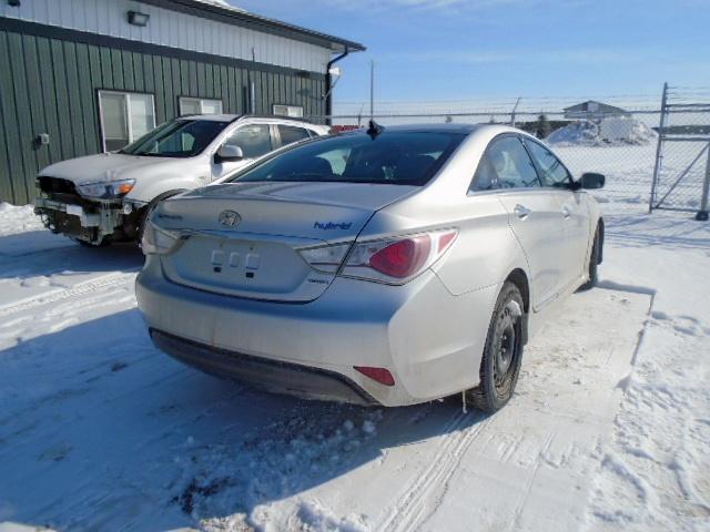 KMHEC4A40DA082197 - 2013 HYUNDAI SONATA HYBRID  photo 4