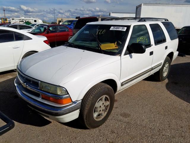 1GNDT13W71K212051 - 2001 CHEVROLET BLAZER  photo 2