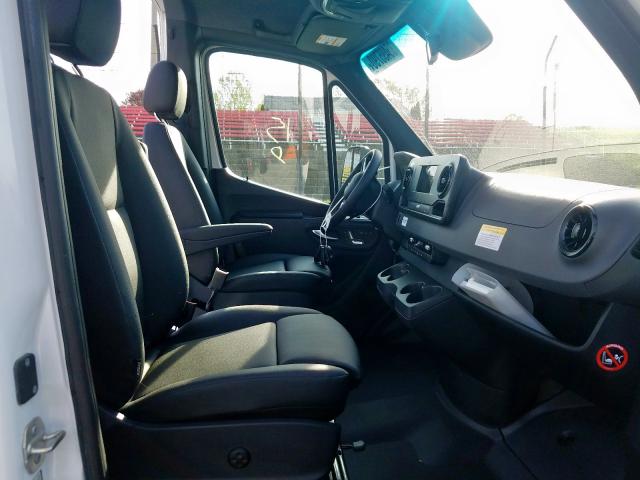 WDAPF4CDXKN011714 - 2019 MERCEDES-BENZ SPRINTER 3500/4500  photo 5