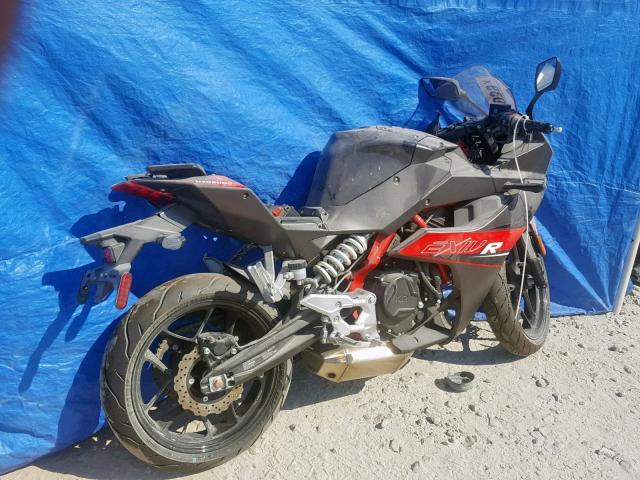 KM4EJ4281H1600039 - 2017 HYOSUNG GD250R  photo 4