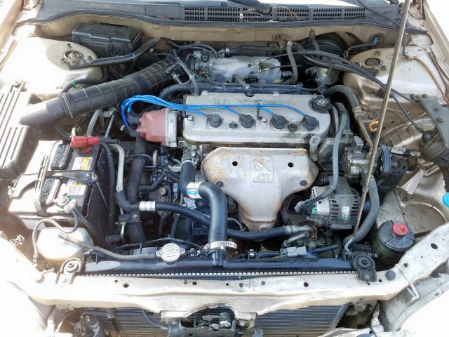 1HGCG5640YA028114 - 2000 HONDA ACCORD LX  photo 7