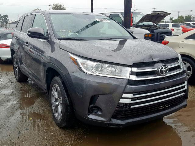 5TDZARFH9KS049574 - 2019 TOYOTA HIGHLANDER LE  photo 1