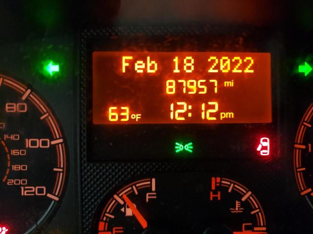 3C6TRVAG9JE107513 - 2018 RAM PROMASTER 1500 STANDARD TWO TONE photo 8