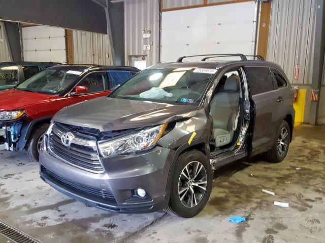 5TDJKRFHXGS235934 - 2016 TOYOTA HIGHLANDER XLE  photo 2