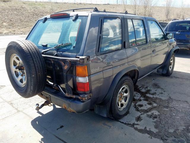 JN8HD17Y0SW001873 - 1995 NISSAN PATHFINDER LE  photo 4