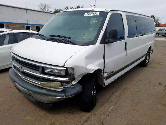 1GAHG39RX21155937 - 2002 CHEVROLET EXPRESS G3500  photo 2