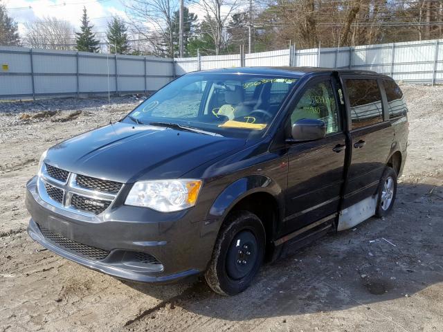 2D4RN3DG8BR776938 - 2011 DODGE GRAND CARAVAN MAINSTREET  photo 2