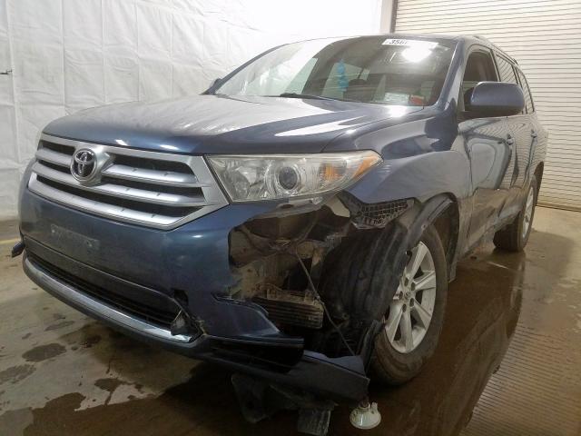 5TDBK3EH3CS120444 - 2012 TOYOTA HIGHLANDER BASE  photo 2