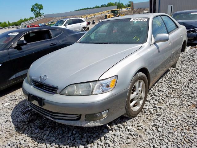 JT8BF28G0Y0241507 - 2000 LEXUS ES 300  photo 2