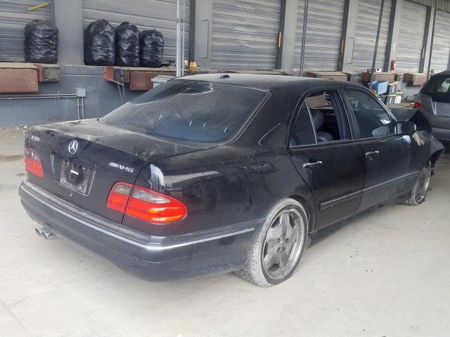 WDBJF74J7YB130001 - 2000 MERCEDES-BENZ E 55 AMG  photo 4