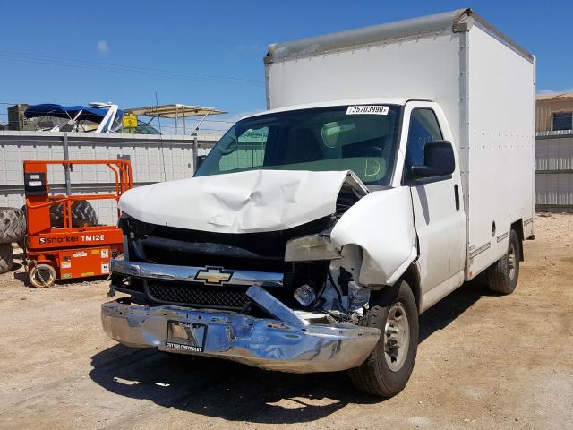 1GB0G2CA2D1157044 - 2013 CHEVROLET EXPRESS G3500  photo 2