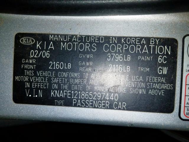 KNAFE121865297440 - 2006 KIA SPECTRA LX  photo 10