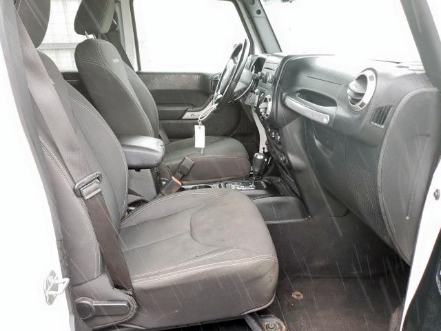 1C4HJWEG4JL924191 - 2018 JEEP WRANGLER UNLIMITED SAHARA  ფოტო 5