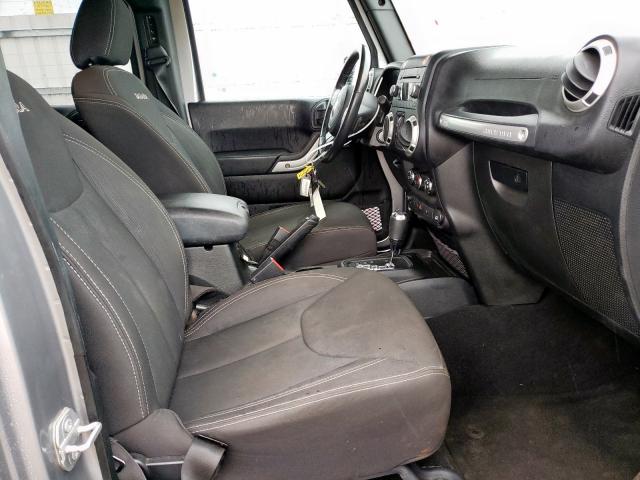 1C4HJWEGXJL930299 - 2018 JEEP WRANGLER UNLIMITED SAHARA  ფოტო 5