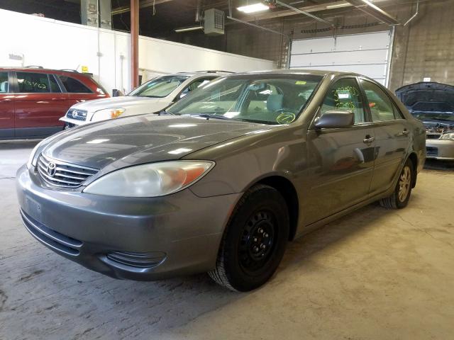 4T1BF30K54U587591 - 2004 TOYOTA CAMRY LE  photo 2