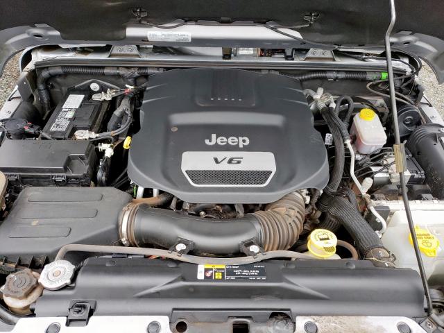 1C4HJWEGXJL920615 - 2018 JEEP WRANGLER UNLIMITED SAHARA  ფოტო 7