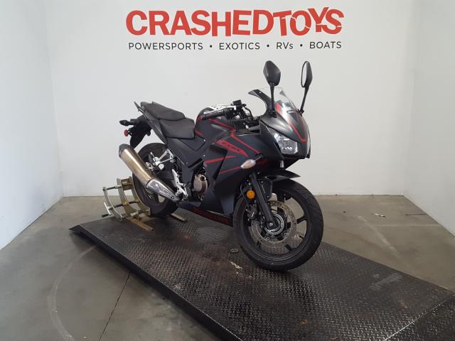 MLHNC5153K5500340 - 2019 HONDA CBR300 RA  photo 2