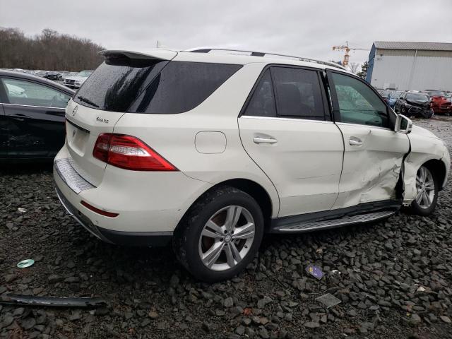 4JGDA5HB8CA032707 - 2012 MERCEDES-BENZ ML 350 4MATIC WHITE photo 3