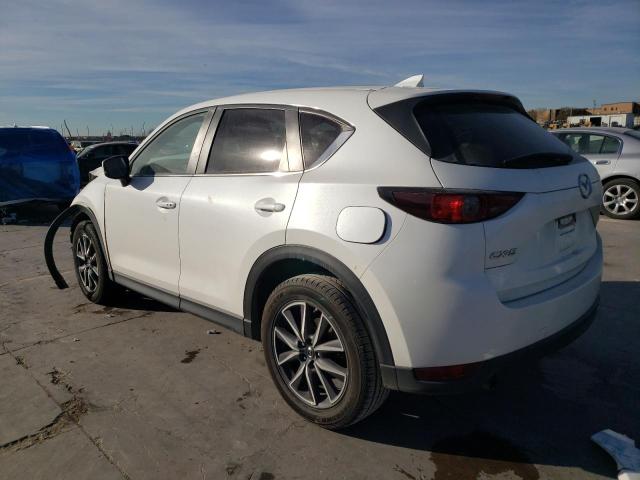 JM3KFACM9J1413078 - 2018 MAZDA CX-5 TOURING WHITE photo 2