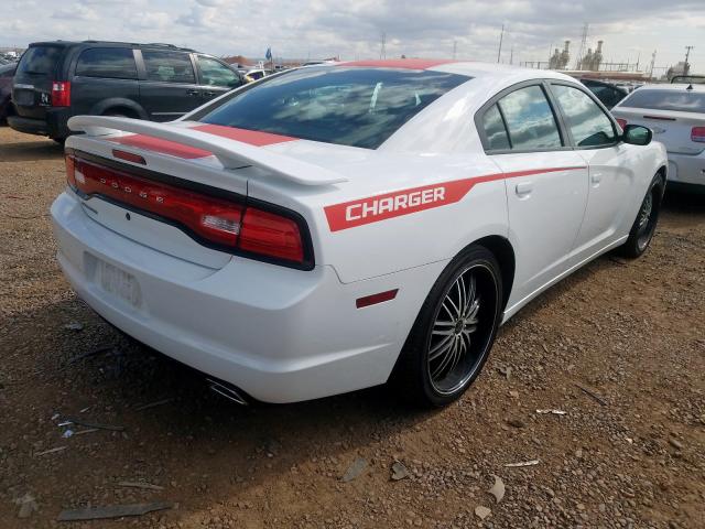 2C3CDXAG4DH715942 - 2013 DODGE CHARGER POLICE  photo 4