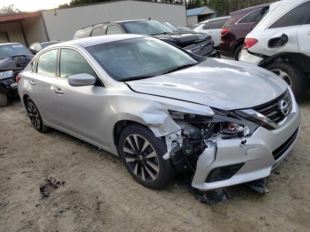 1N4AL3AP7JC214546 - 2018 NISSAN ALTIMA 2.5 SILVER photo 4